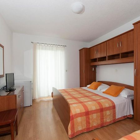 Apartments Milana 2 Tučepi Zewnętrze zdjęcie