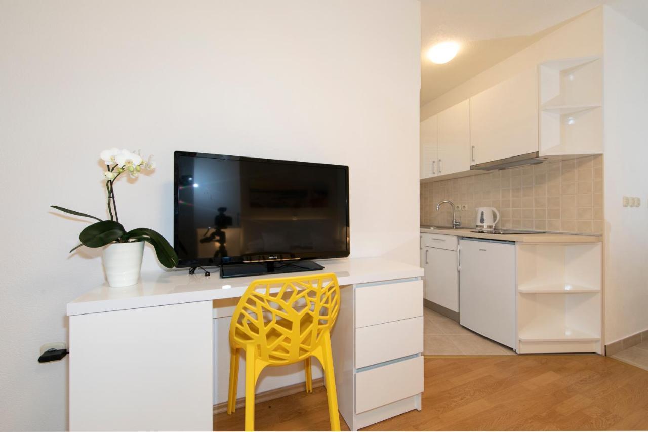 Apartments Milana 2 Tučepi Zewnętrze zdjęcie