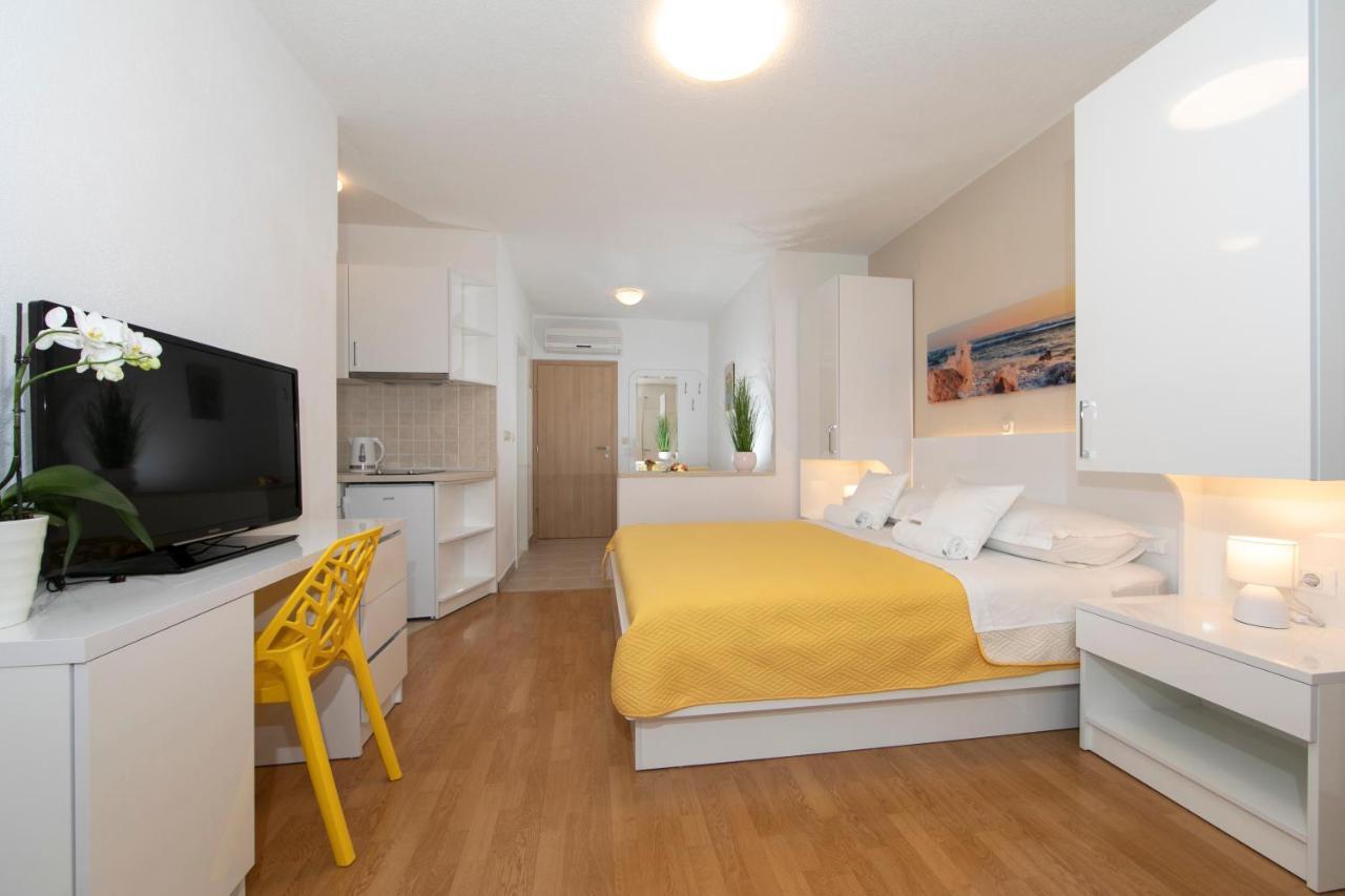 Apartments Milana 2 Tučepi Zewnętrze zdjęcie