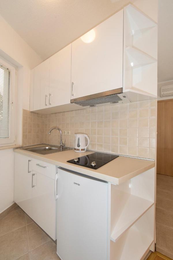 Apartments Milana 2 Tučepi Zewnętrze zdjęcie