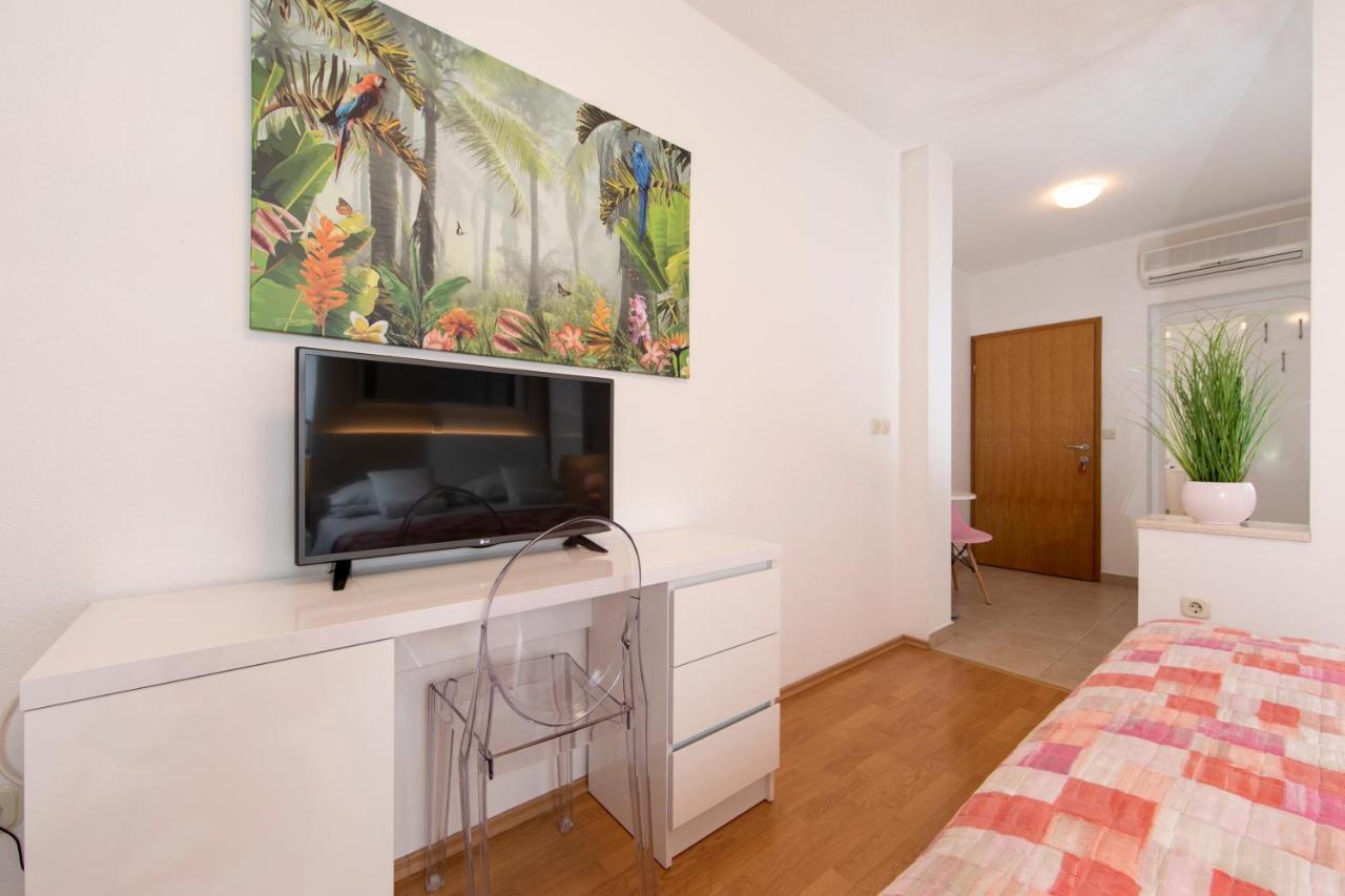 Apartments Milana 2 Tučepi Zewnętrze zdjęcie