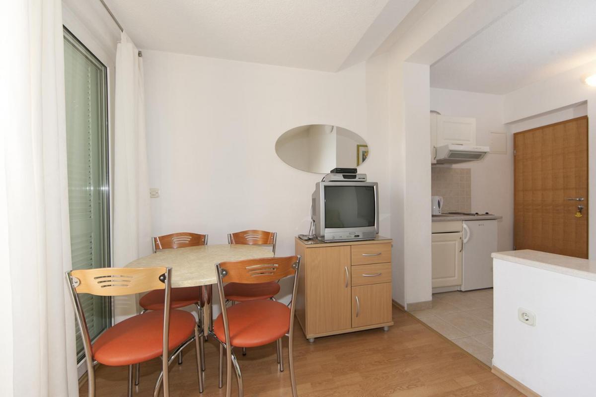 Apartments Milana 2 Tučepi Zewnętrze zdjęcie