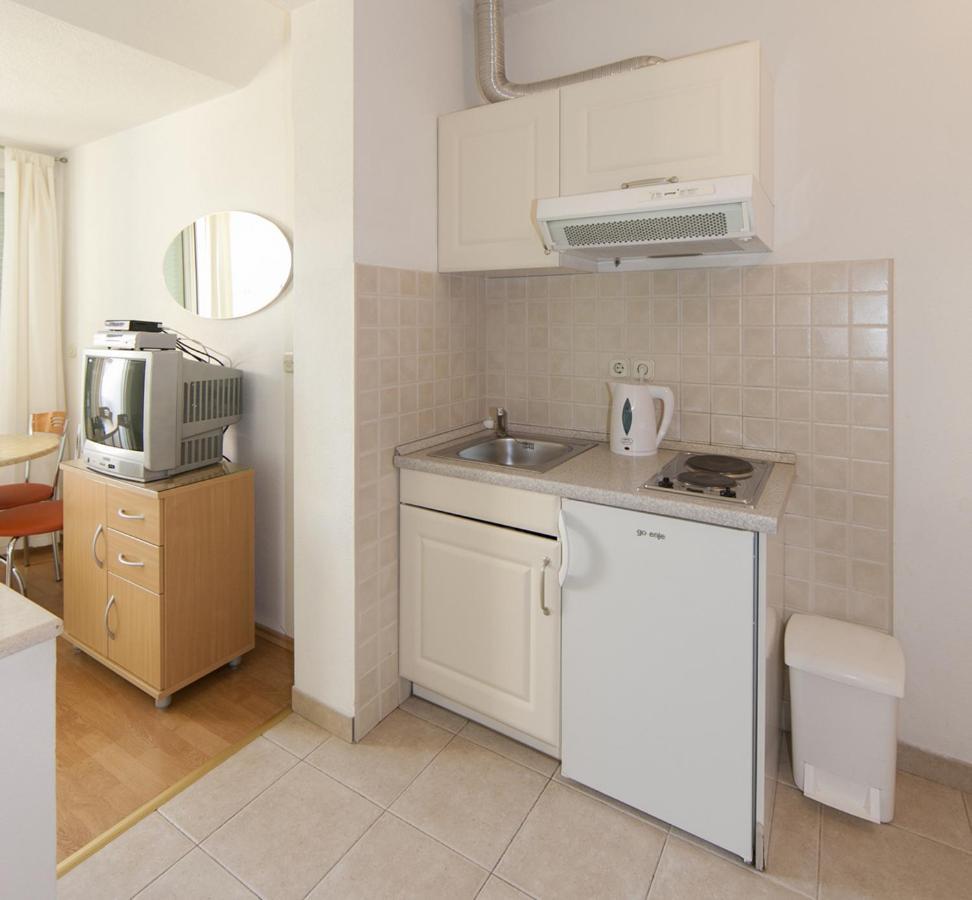 Apartments Milana 2 Tučepi Zewnętrze zdjęcie
