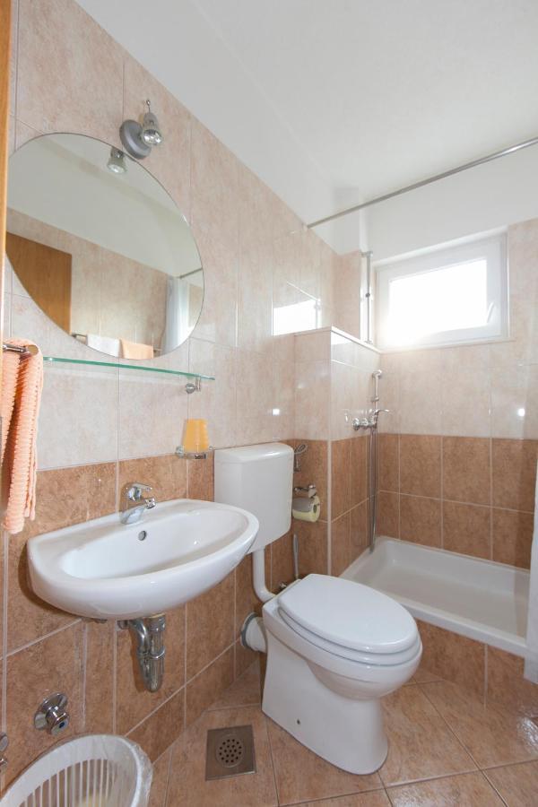 Apartments Milana 2 Tučepi Zewnętrze zdjęcie